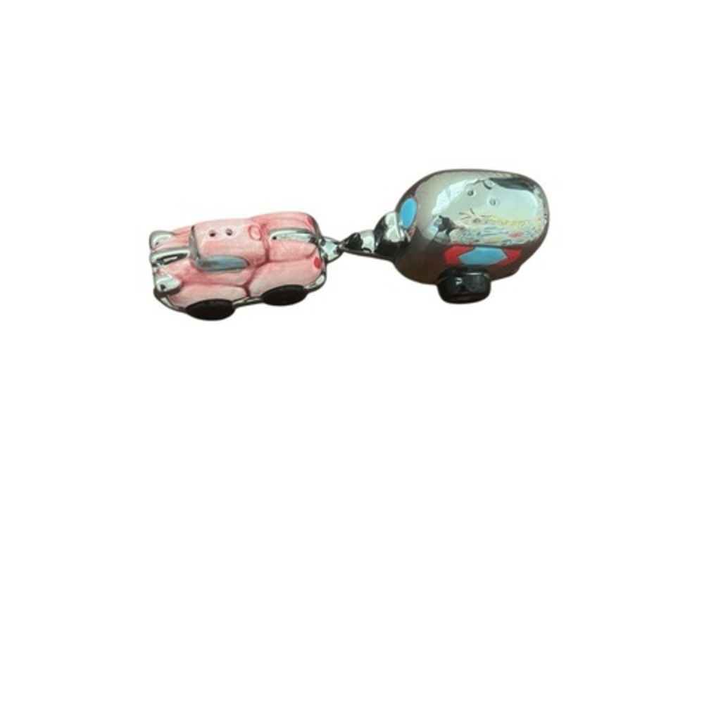 New in box Jerry Berta diner collection Car and Airstream trailer salt & pepper